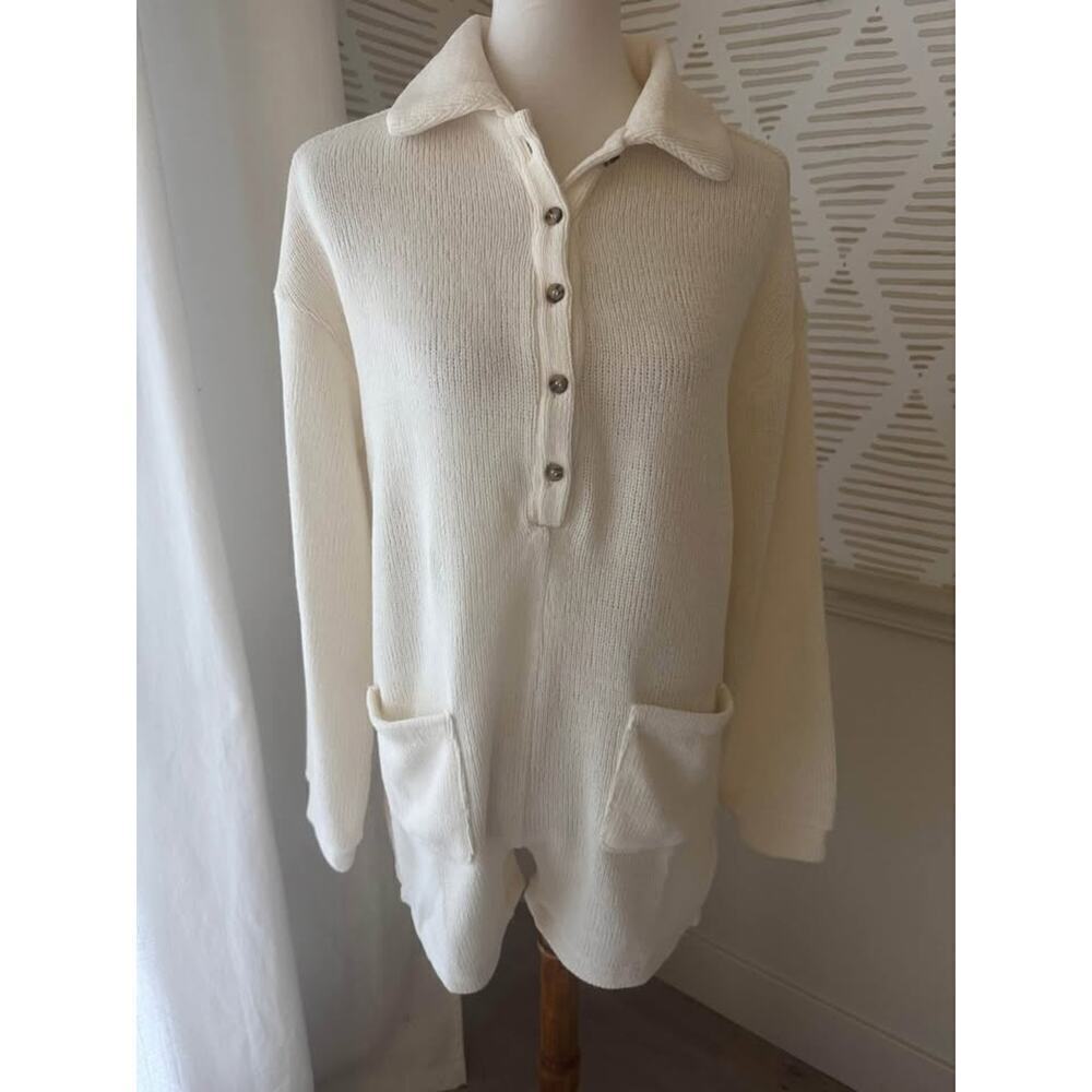 Double Zero Women’s Small Cream Knit Romper